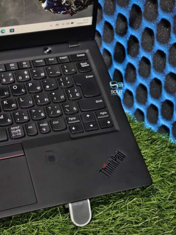 Lenovo Thinkpad X1 Carbon 6th (TS) No Cam - i5 Gen 8 Ram 8 SSD 256GB
