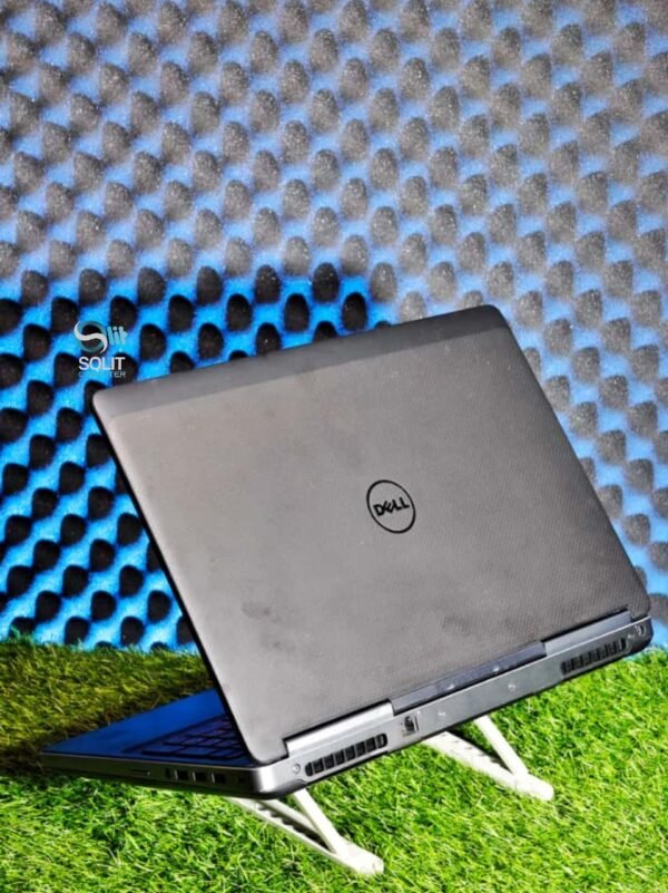 IMG-20251023-WA0218 Dell Precision 7510 (VGA) - i7 Gen 6 Ram 16 SSD 256 GB