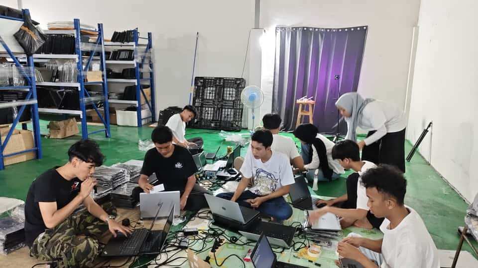 Dell Latitude 7290 - laptop bisnis ringkas Solit 03