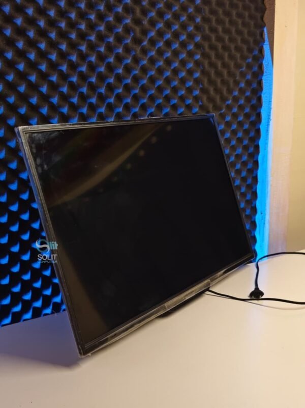 PHILIPS LED TV 32 Inch-55 watt Tegagan : 100–240V ~ 50/60Hz