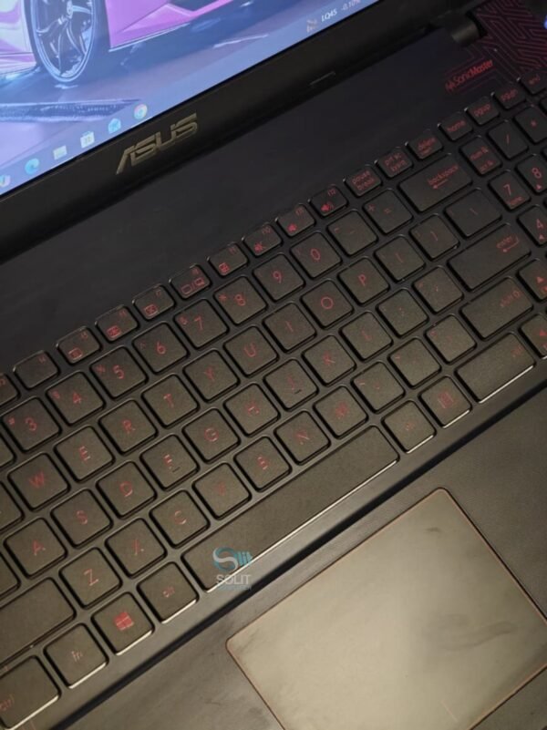 Asus X550UX (BONUS MOUSE)-i7 Gen 6 Ram 8 SSD 128GB