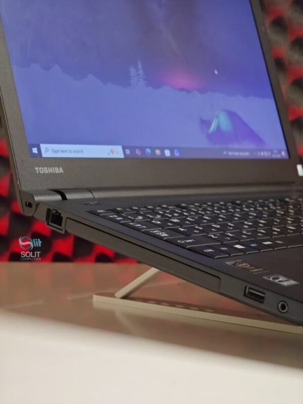 WhatsApp Image 2026-01-12 at 14.44.31 Toshiba Dynabook R35 i5 Gen 4 15 Inch | Laptop Kerja Lega Second Rasa Baru