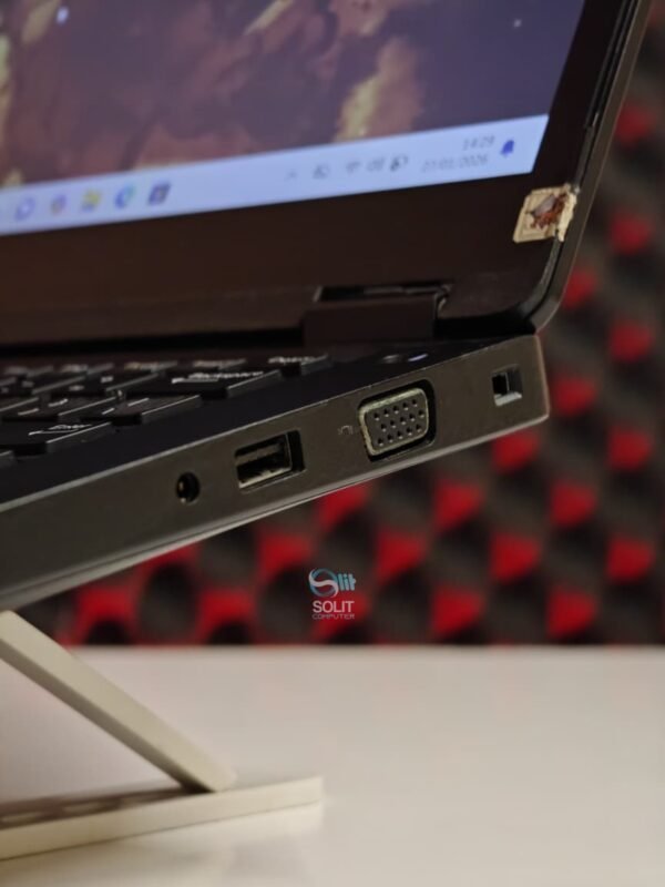 WhatsApp Image 2026-01-27 at 15.29.31 (1) Dell Latitude 5490 i5-8250U 8GB SSD 256GB | Laptop Kantor Tangguh Second Rasa Baru – Solit 03