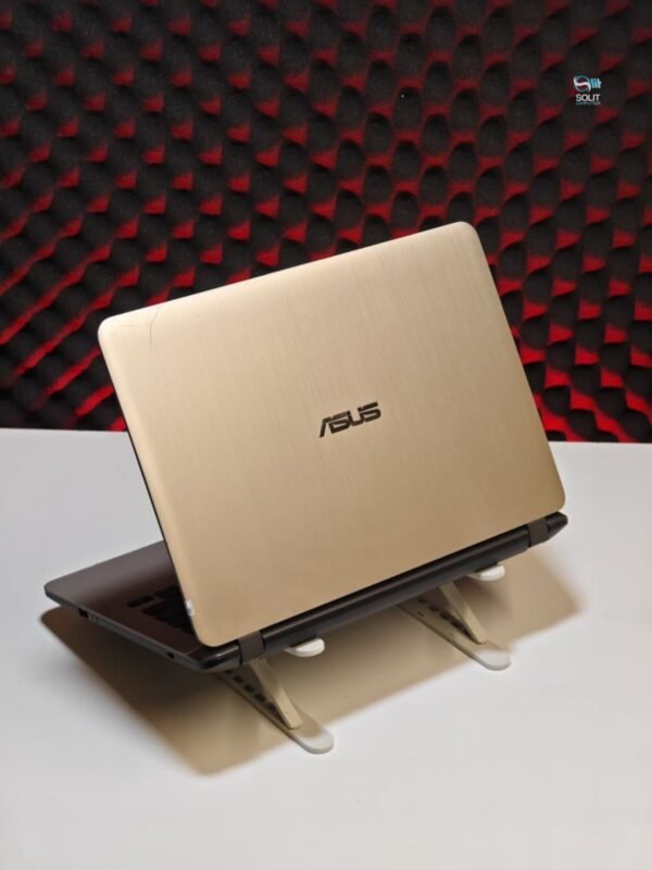 ASUS Vivobook 14 i3 SSD | Laptop Harian Simpel & Praktis Second Rasa Baru