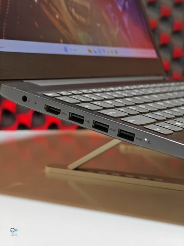 WhatsApp Image 2026-02-22 at 09.52.24 (2) Lenovo V15 i5 Gen 10 FHD | Laptop Kerja Layar Lega & Responsif Second Rasa Baru