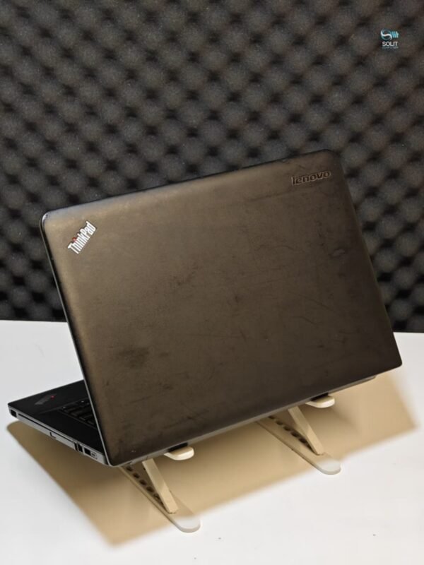 Lenovo ThinkPad E440 i7 + GT 740M | Laptop Tangguh Performa Mantap Second Rasa Baru